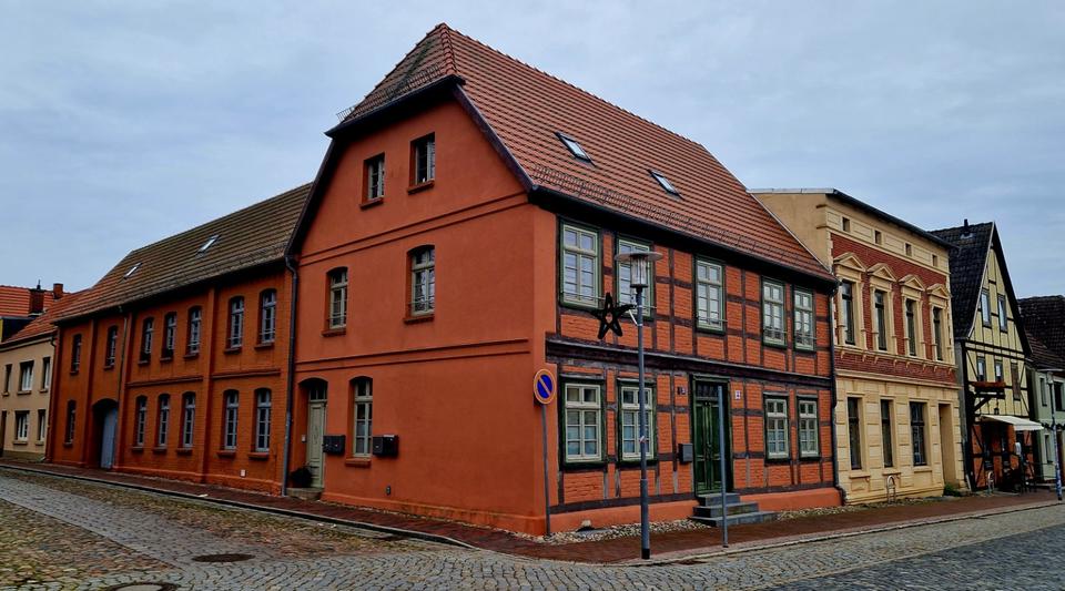 Schöne kleine 2 Zimmer Erdgeschosswohnung 2 zimmer