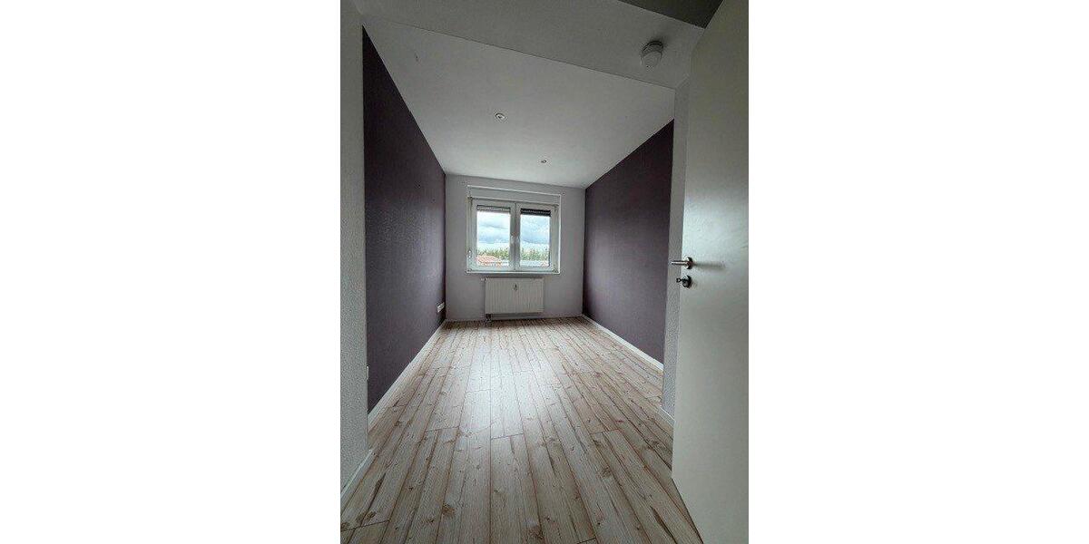 Erdgeschoßwohnung Uder - 3.5 Zimmer, 90 m&sup2;, 740&euro; | Angebot:26662241