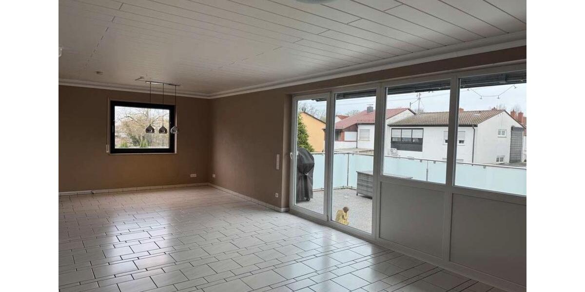 Maisonettenwohnung Ludwigshafen am Rhein Edigheim - 5 Zimmer, 130 m&sup2;, 1.850&euro; | Angebot:25655461