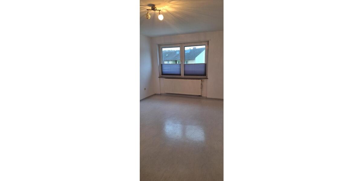 Freundliche helle 4 Zimmer Wohnung zu vermieten - Nähe Volkspark 4 zimmer