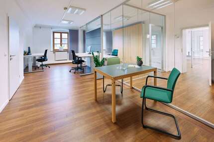 Büro in Grafing 1.500 € 24 m² zimmer