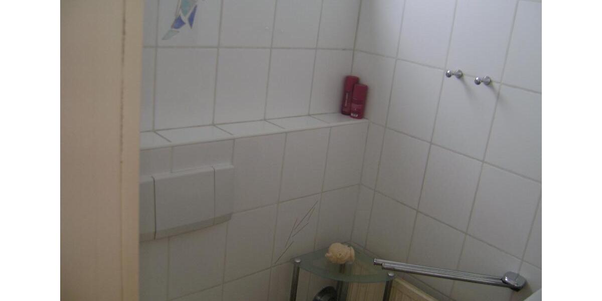 Wohnung 3 ZKB Gast WC+Dusche PKW-Stellplatz 3 zimmer