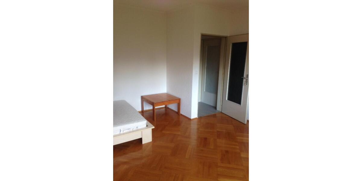 Erdgeschoßwohnung Neumarkt in der Oberpfalz Altenhof - 1 Zimmer, 20 m&sup2;, 445&euro; | Angebot:25025116