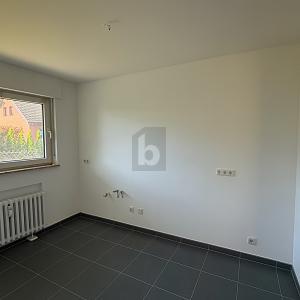 ERSTBEZUG NACH RENOVIERUNG MIT GARTEN 4 zimmer
