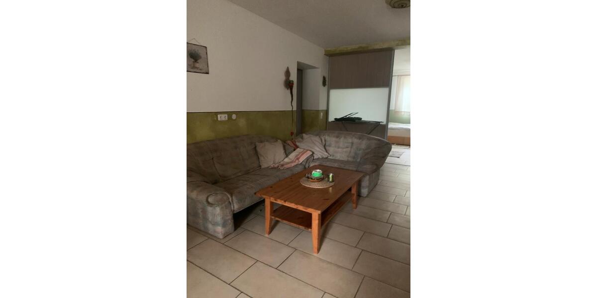 Wohnen auf Zeit Elsendorf - 3 Zimmer, 25&euro; | Angebot:23174934