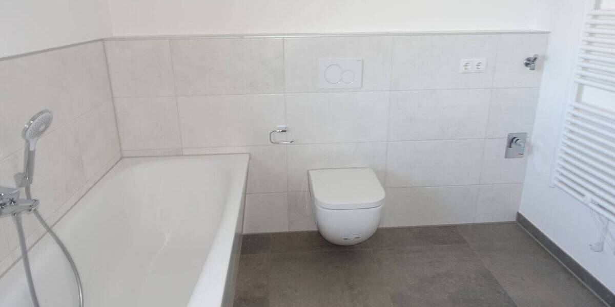 Etagenwohnung Kraiburg - 2 Zimmer, 76 m&sup2;, 960&euro; | Angebot:26826477