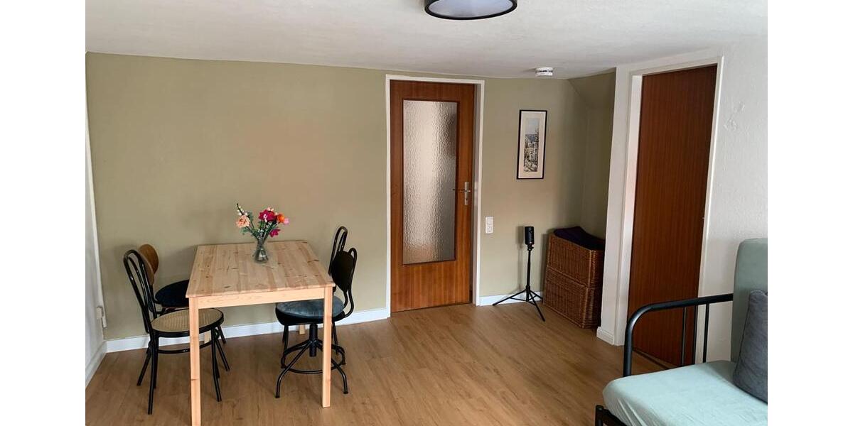 Dachgeschoßwohnung Eutin - 2 Zimmer, 42 m&sup2;, 700&euro; | Angebot:26212157
