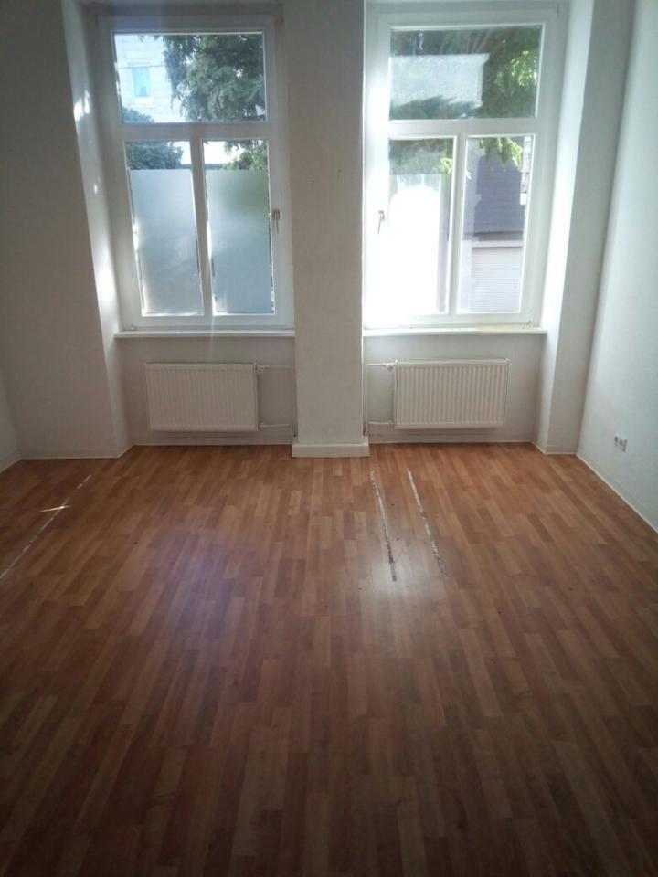 Helle 3-Zimmer Wohnung in Jungstr. 14, Wuppertal-Oberbarmen! zimmer