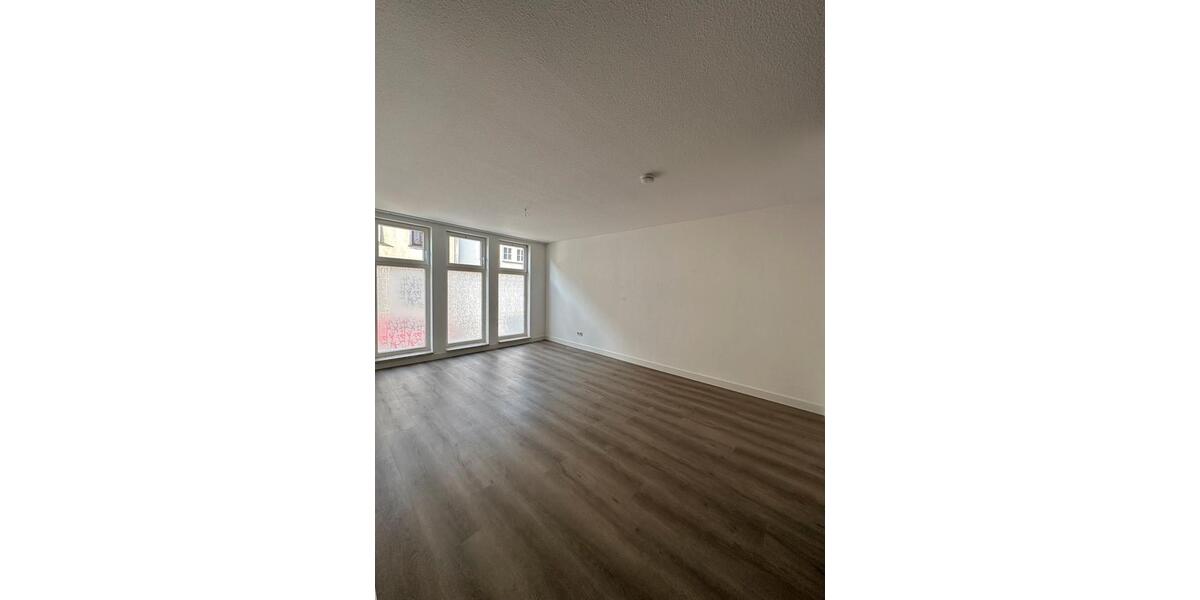 Erdgeschoßwohnung Waltershausen - 1.5 Zimmer, 61 m&sup2;, 450&euro; | Angebot:23699162