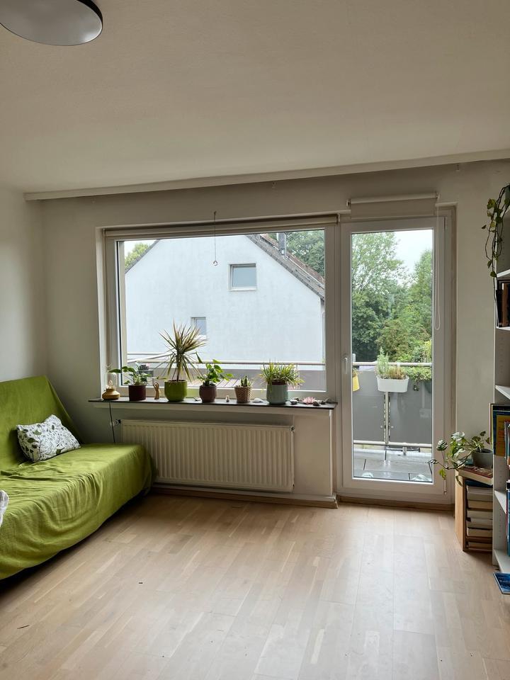 2 Zimmerwohnung mit EBK und Balkon