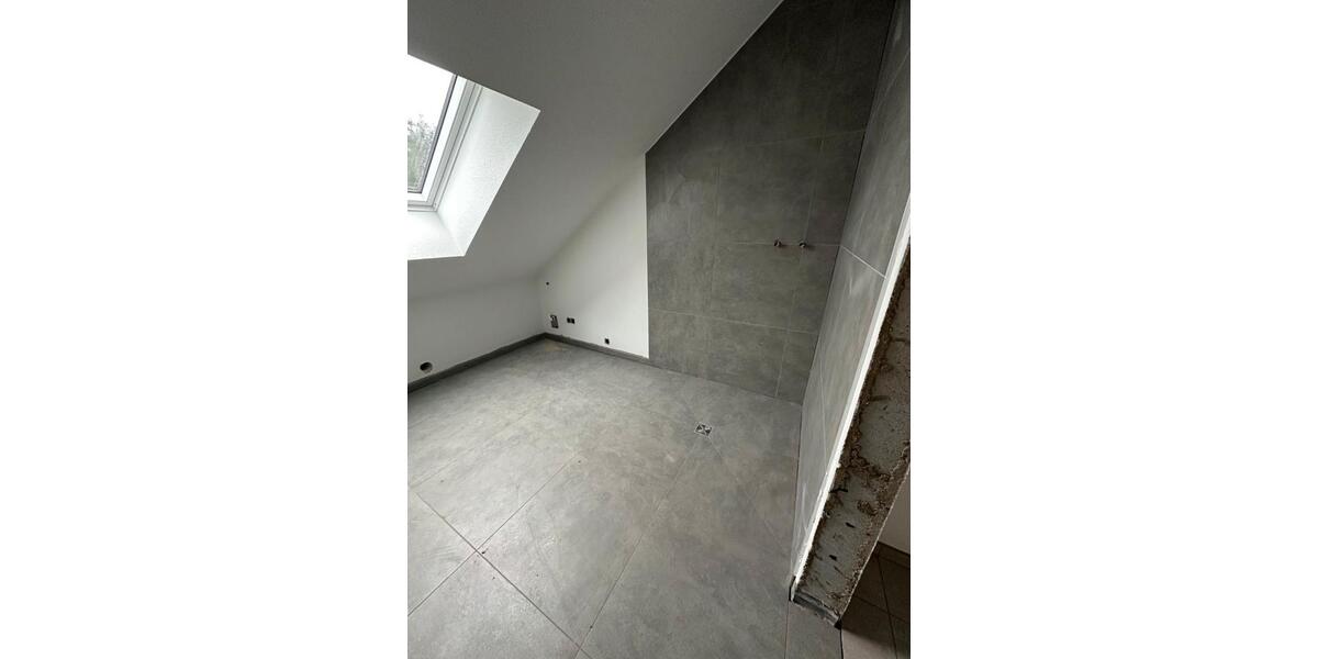Dachgeschoßwohnung Osnabrück Gretesch - 2 Zimmer, 67 m&sup2;, 1.005&euro; | Angebot:26565993