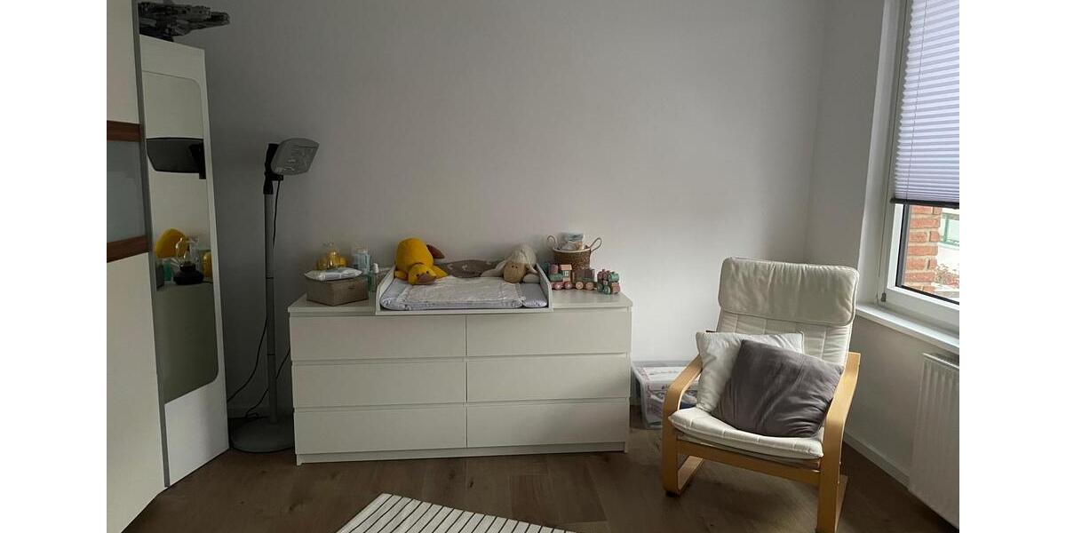 Doppelhaushälfte (112qm) zum 01.03.26 zu vermieten 4.5 zimmer