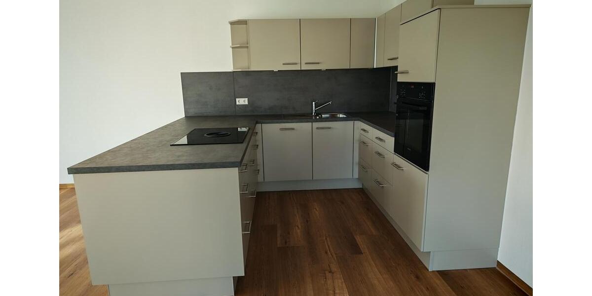 Etagenwohnung Berkheim - 3 Zimmer, 92 m&sup2;, 1.170&euro; | Angebot:26336503