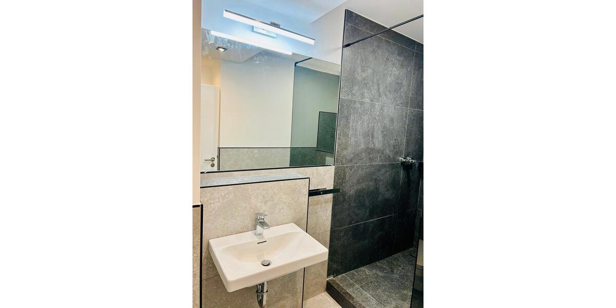 Dachgeschoßwohnung Würselen - 3 Zimmer, 105 m&sup2;, 1.228&euro; | Angebot:25968682