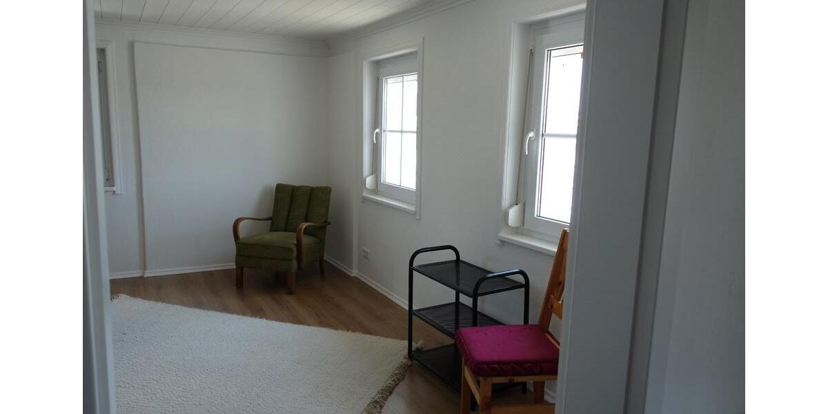 Etagenwohnung Isny im Allgäu - 3 Zimmer, 100 m&sup2;, 400&euro; | Angebot:26415187