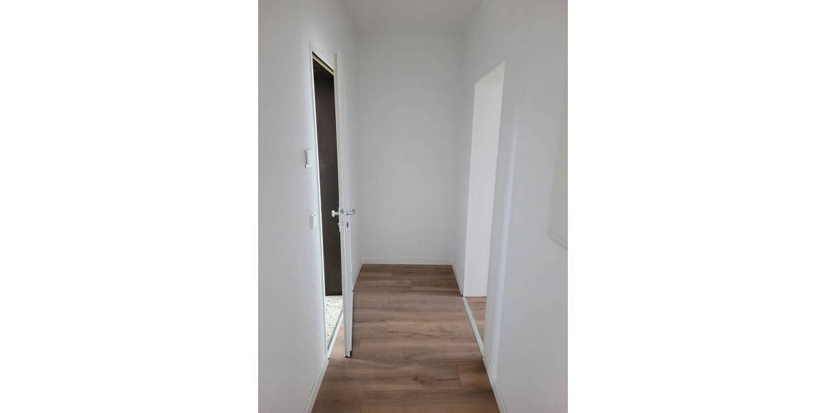 Etagenwohnung Ludwigshafen am Rhein / Maudach Mundenheim - 2 Zimmer, 55 m&sup2;, 750&euro; | Angebot:26658581
