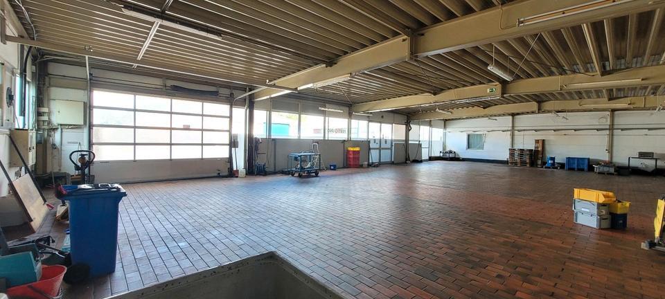 Produktionshalle Halle zu vermieten