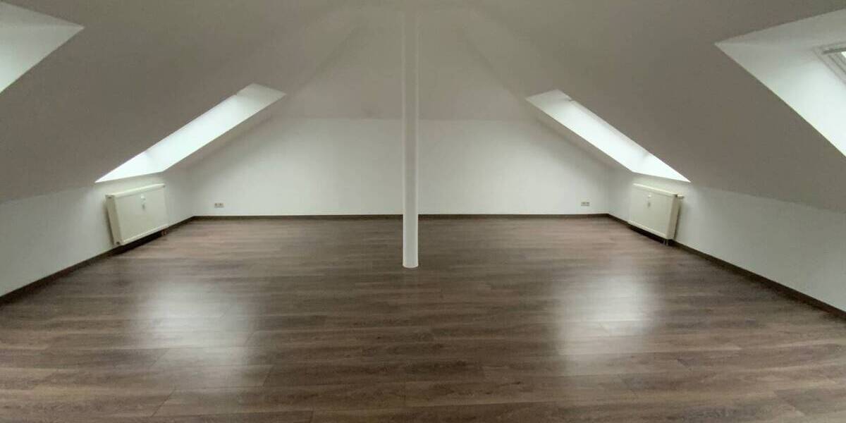 Etagenwohnung Limbach-Oberfrohna Kändler - 2 Zimmer, 62 m&sup2;, 364&euro; | Angebot:26487105