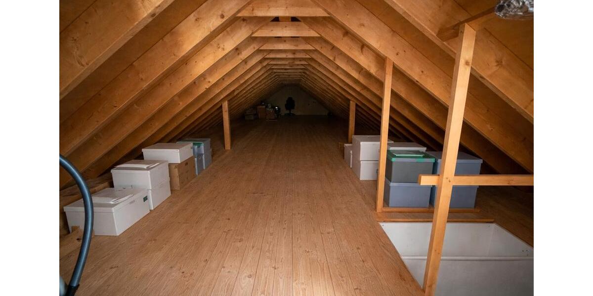 Gewerbeobjekt Rastede - 1.140&euro; | Angebot:26035595