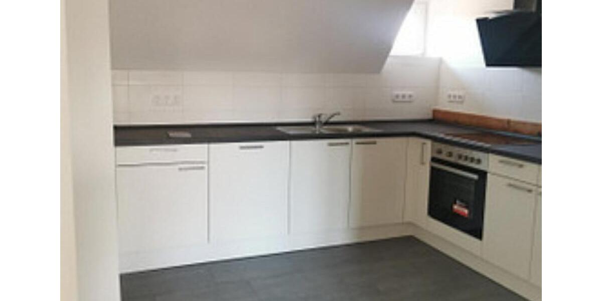 Dachgeschoßwohnung Einbeck - 4 Zimmer, 85 m&sup2;, 590&euro; | Angebot:25779790