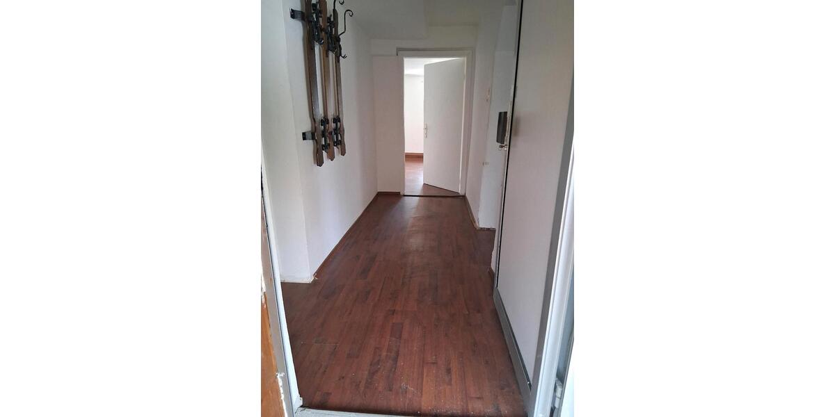 Hochparterre Balingen - 3 Zimmer, 85 m&sup2;, 750&euro; | Angebot:26424781