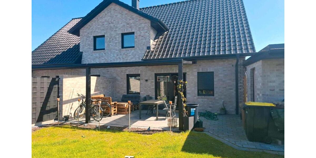 Etagenwohnung Neubörger - 3 Zimmer, 125 m&sup2;, 1.175&euro; | Angebot:26241988