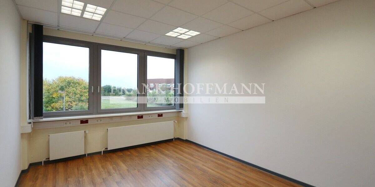 Gewerbeobjekt Quickborn - 2.430&euro; | Angebot:23971246