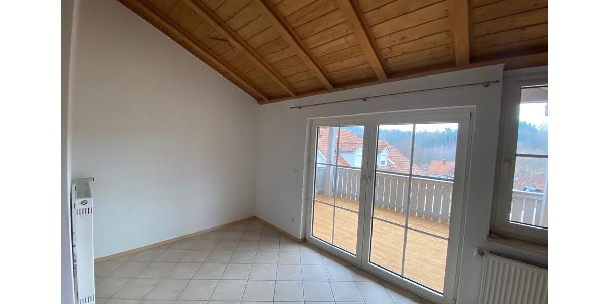 Etagenwohnung Metten - 3 Zimmer, 95 m&sup2;, 740&euro; | Angebot:25870715