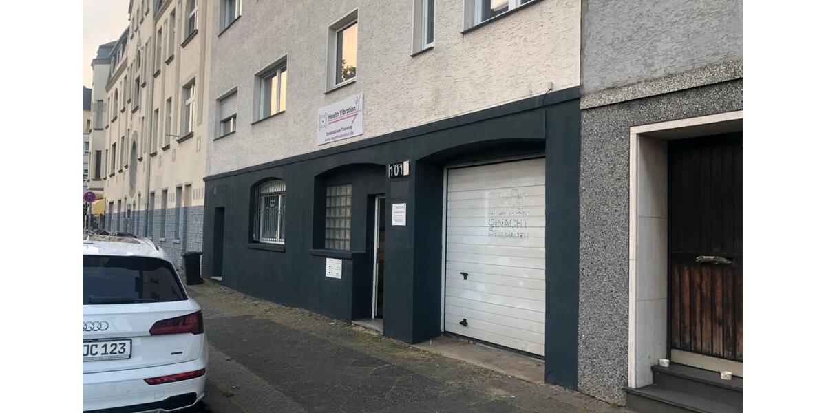 Maisonettenwohnung Krefeld Gellep-Stratum - 3.5 Zimmer, 125 m&sup2;, 1.355&euro; | Angebot:26456160