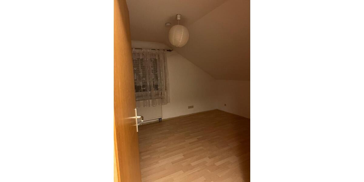 Dachgeschoßwohnung Zaberfeld - 2 Zimmer, 68 m&sup2;, 870&euro; | Angebot:26029815