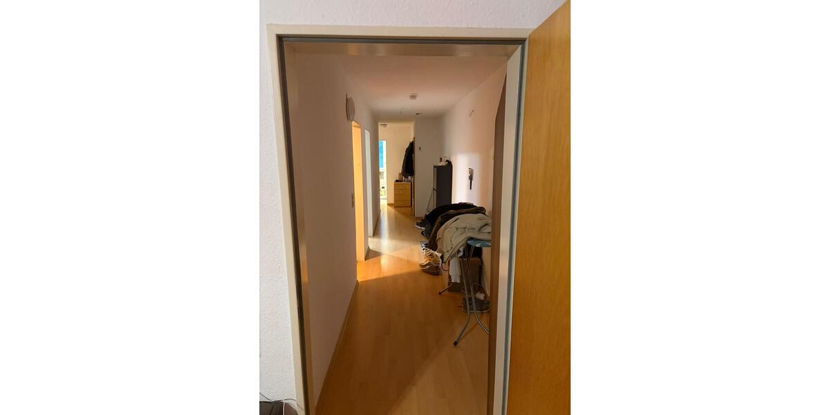 Dachgeschoßwohnung Krumbach (Schwaben) - 3 Zimmer, 70 m&sup2;, 800&euro; | Angebot:25078923