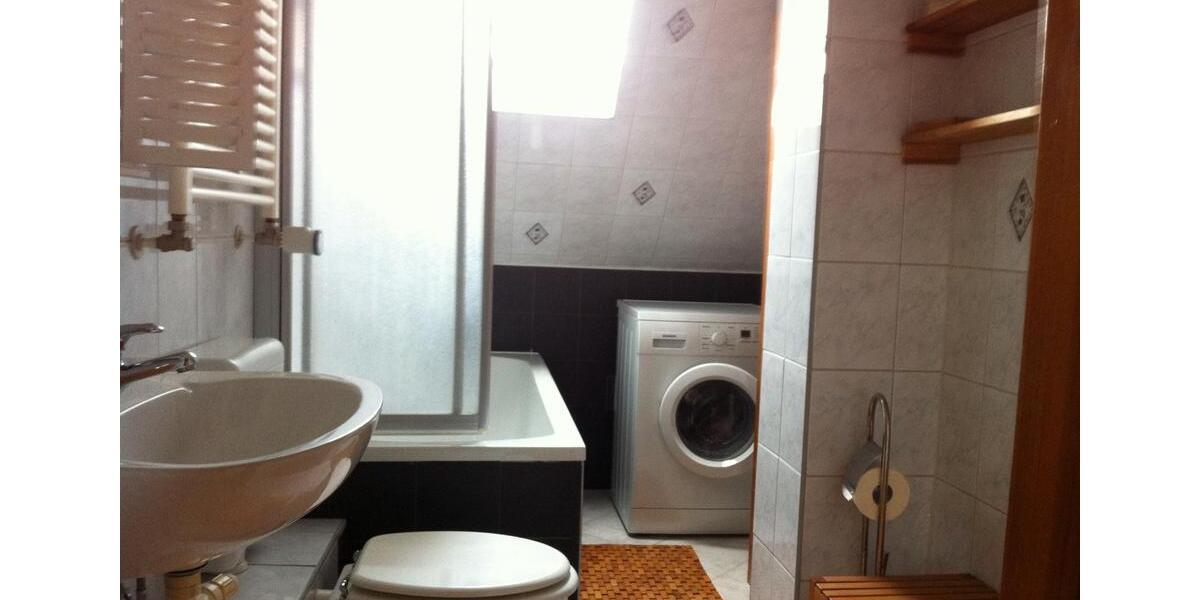 Dachgeschoßwohnung Hennigsdorf - 2 Zimmer, 70 m&sup2;, 1.190&euro; | Angebot:24826666