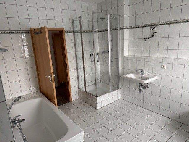 Etagenwohnung Coswig Kötitz - 2 Zimmer, 77 m&sup2;, 550&euro; | Angebot:24724175