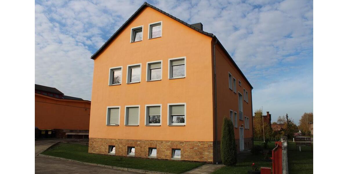 Erdgeschoßwohnung Forst (Lausitz) - 3 Zimmer, 107 m&sup2;, 610&euro; | Angebot:25339006