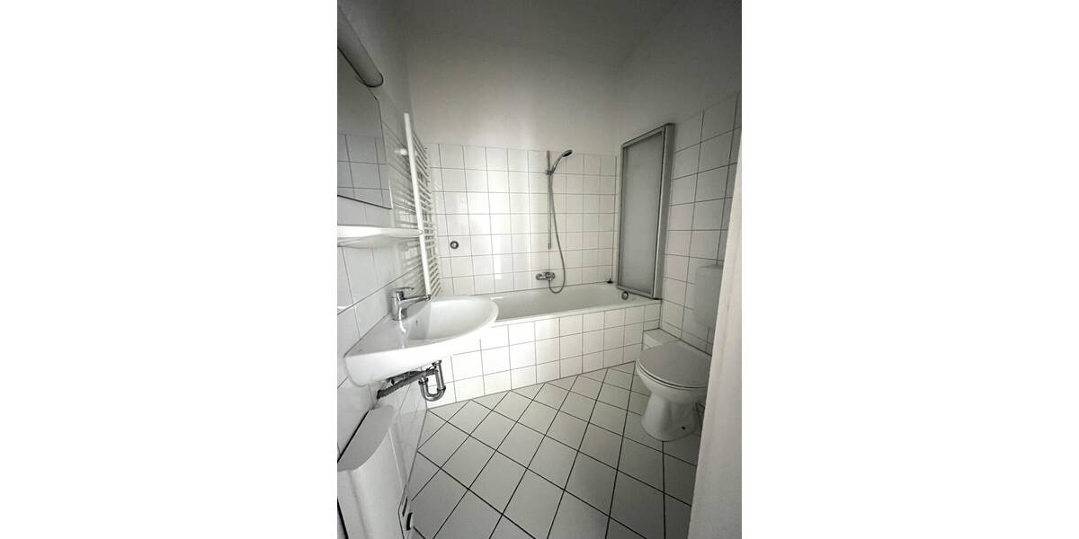 Etagenwohnung Laatzen Alt-Laatzen - 3 Zimmer, 80 m&sup2;, 625&euro; | Angebot:26730882