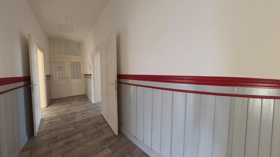 Erdgeschoßwohnung Mühlhausen (Thüringen) - 7 Zimmer, 160 m&sup2;, 890&euro; | Angebot:26033850