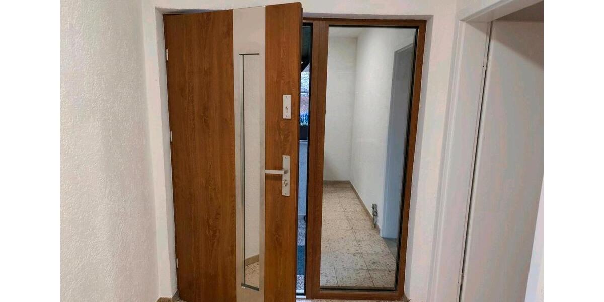 Wohnen auf Zeit Sontra - 2 Zimmer, 55 m&sup2;, 250&euro; | Angebot:26232394