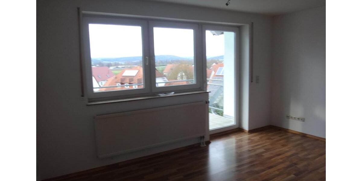 Etagenwohnung Bad Neustadt an der Saale - 5 Zimmer, 110 m&sup2;, 1.000&euro; | Angebot:22054969