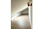 Dachgeschoßwohnung Bergen - 1.5 Zimmer, 64 m&sup2;, 890&euro; | Angebot:26613871