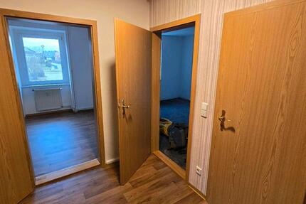 Wohnung Eisleben (Lutherstadt) - 2 Zimmer, 53 m&sup2;, 320&euro; | Angebot:26446338