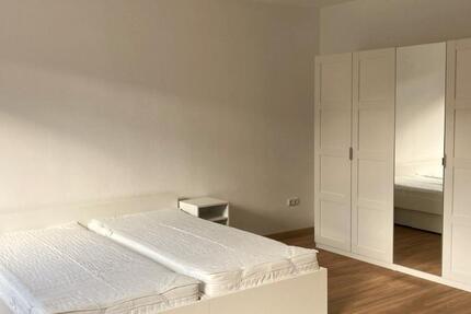 Wohnung Deggendorf - 5 Zimmer, 140 m&sup2;, 590&euro; | Angebot:26036116