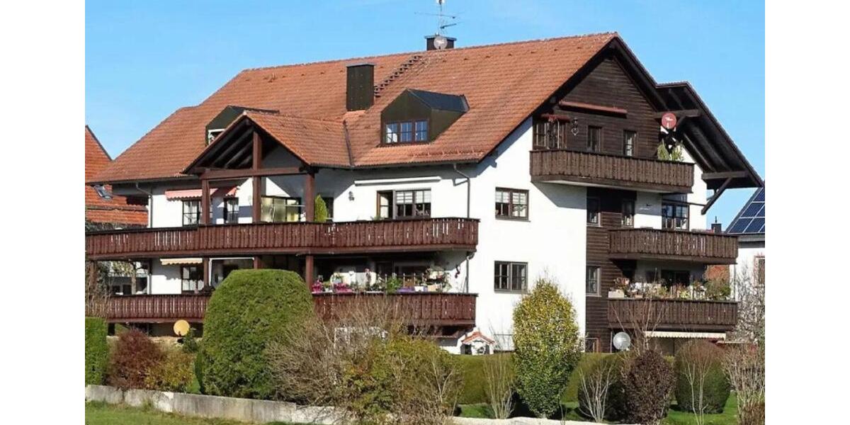Möblierte Dachgeschosswohnung mit tollem Blick ins Grüne 2 zimmer