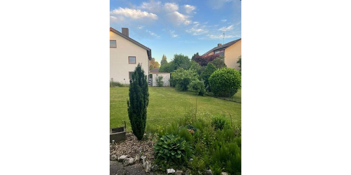 Etagenwohnung Dillingen an der Donau - 5 Zimmer, 107 m&sup2;, 1.250&euro; | Angebot:23860033