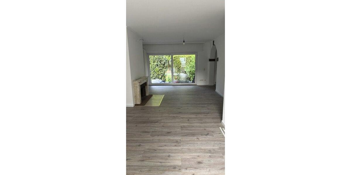 Hochparterre Rosbach vor der Höhe - 3.5 Zimmer, 114 m&sup2;, 1.350&euro; | Angebot:26632471