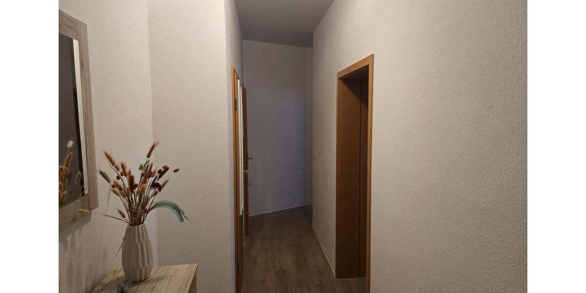 Lichtdurchflutete gepflegte 3-Raumwohung in Daberstedt 3 zimmer