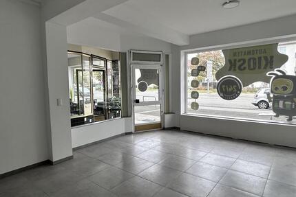 Attraktives Ladenlokal mit großem Schaufenster in Wolfsburg zimmer