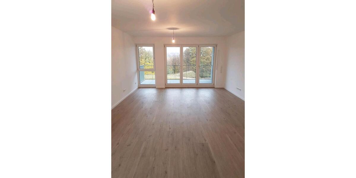 Etagenwohnung Detmold - 2 Zimmer, 69 m&sup2;, 759&euro; | Angebot:26700332