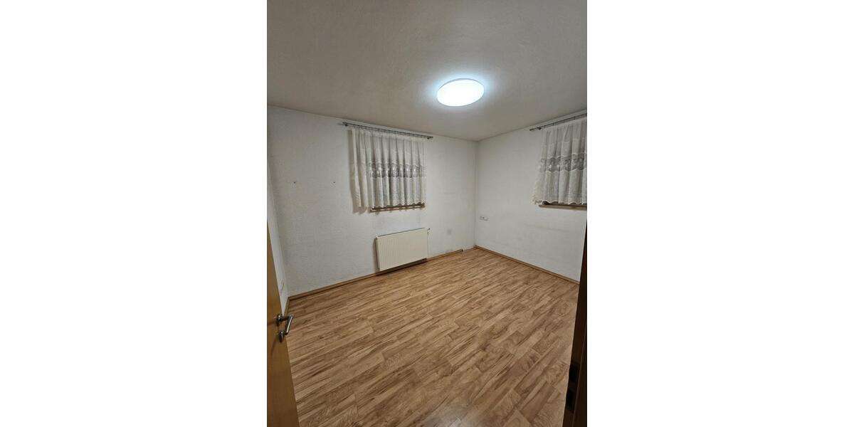 Maisonettenwohnung Blaustein - 4 Zimmer, 100 m&sup2;, 1.150&euro; | Angebot:26697076