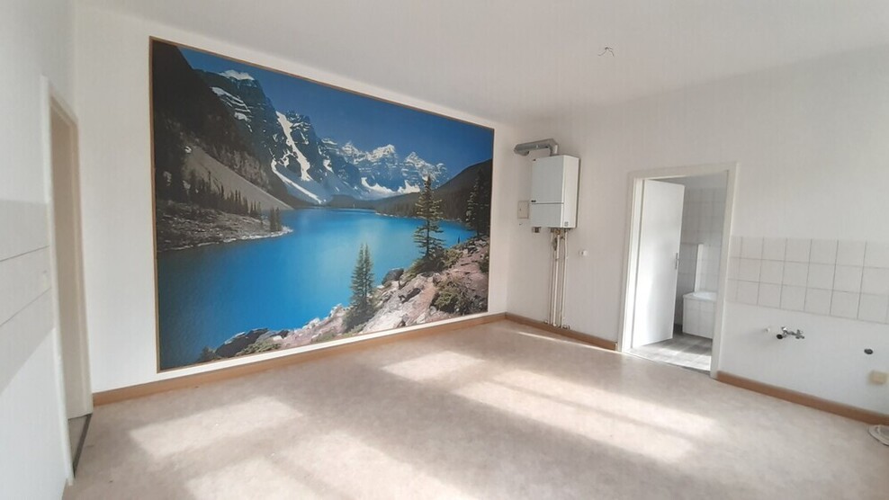WG-Wohnung mit 4-Zimmern, 3.OG mit 2 Bädern in ruhigem und zentralem Wohnviertel von Gera