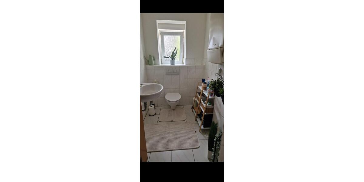 Etagenwohnung Herborn - 4 Zimmer, 110 m&sup2;, 999&euro; | Angebot:25943867